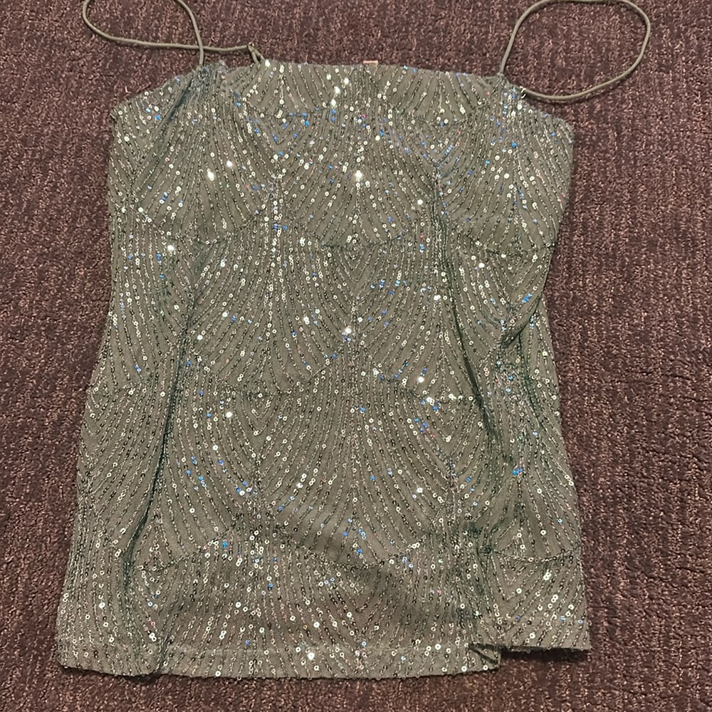 Pol sequins tank